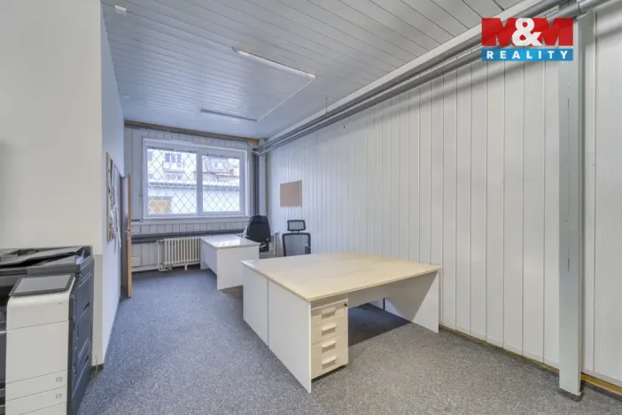 Pronájem skladu, Plzeň - Lobzy, Blatenská, 360 m2