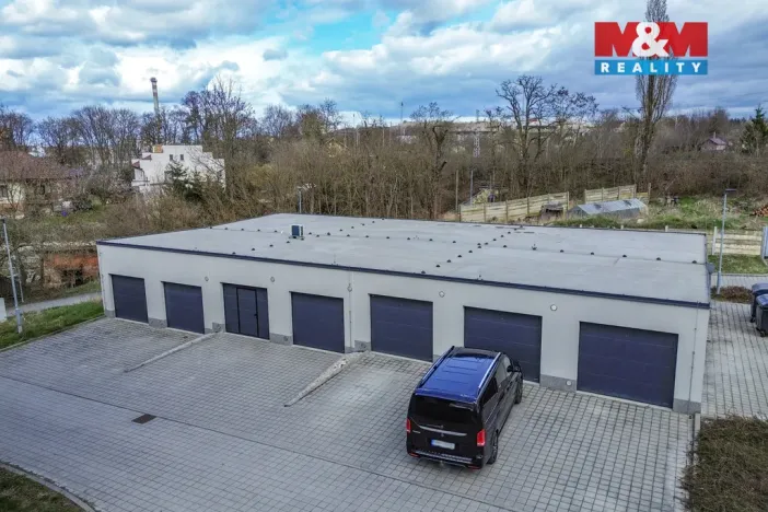 Pronájem garáže, Dobřany, 23 m2