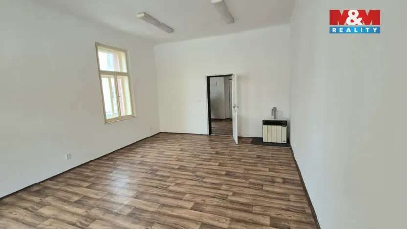 Pronájem kanceláře, Kladno, Váňova, 41 m2