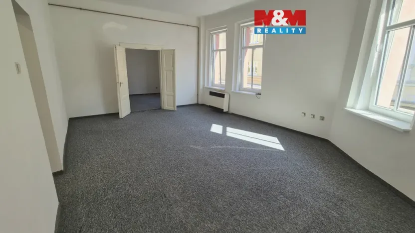 Pronájem bytu 2+1, Kladno, Váňova, 80 m2