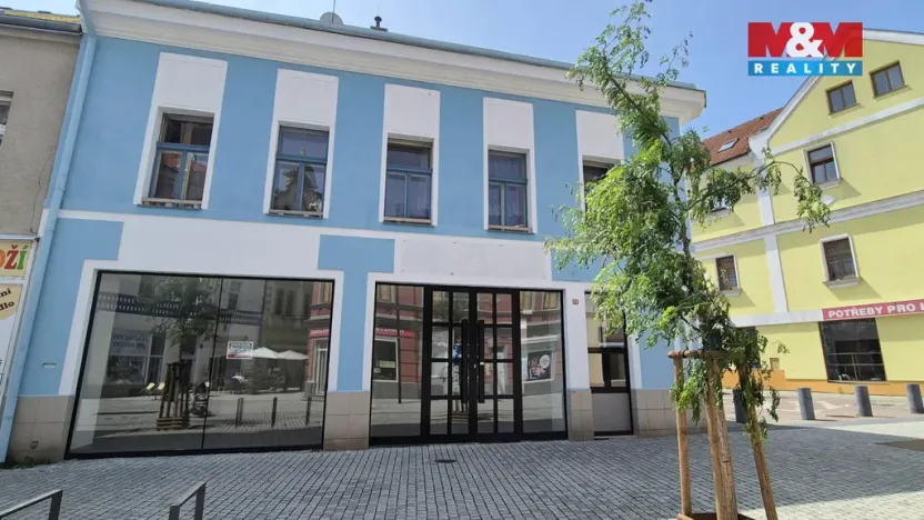 Pronájem obchodního prostoru, Kladno, Komenského, 121 m2