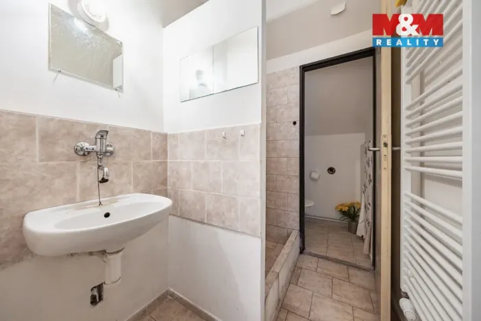 Prodej rodinného domu, Velim - Vítězov, 450 m2