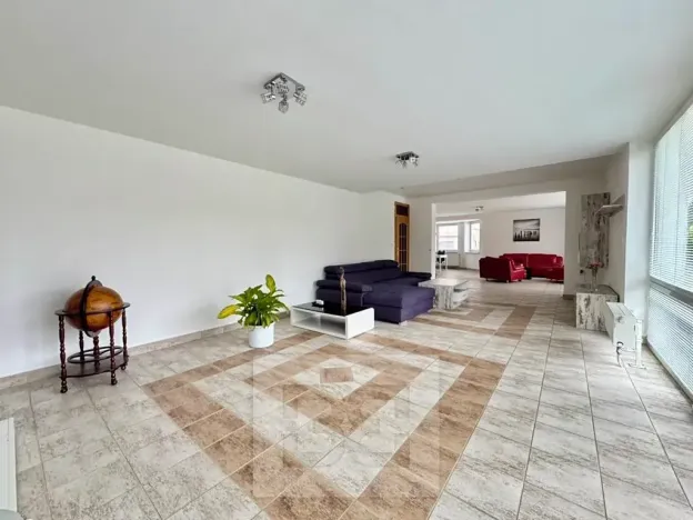 Pronájem rodinného domu, Česká, 200 m2