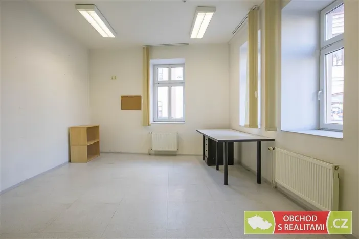 Prodej komerční, Chrudim - Chrudim IV, Lupáčova, 612 m2