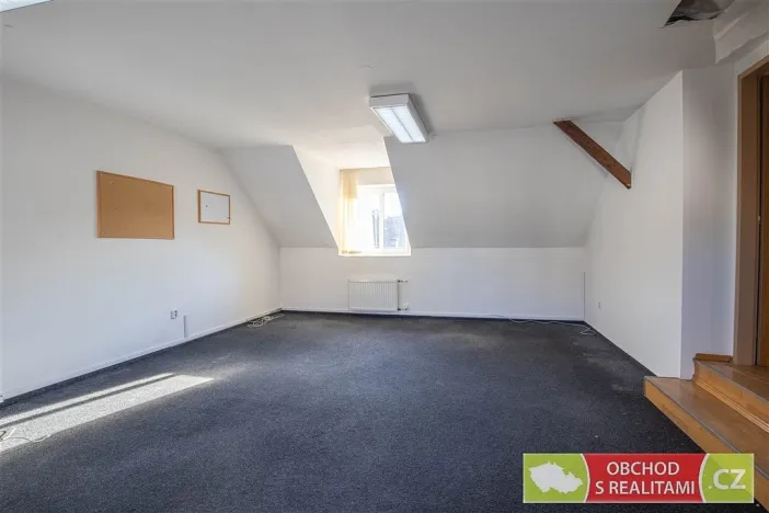 Prodej komerční, Chrudim - Chrudim IV, Lupáčova, 612 m2