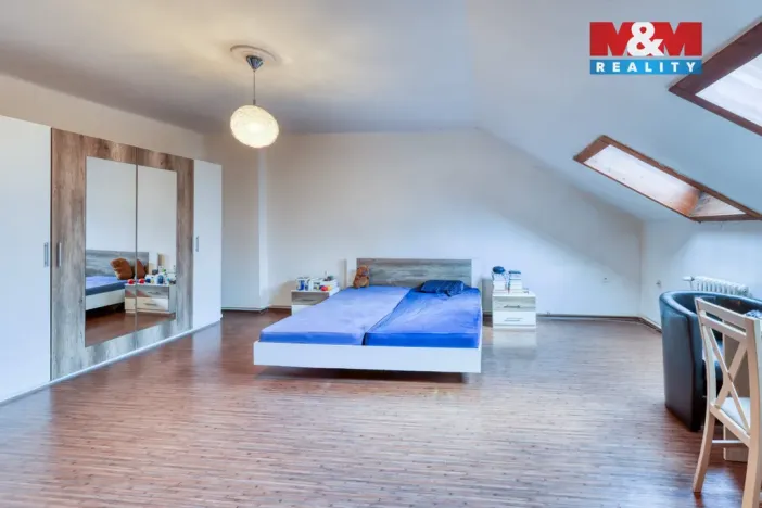 Prodej atypického bytu, Plzeň - Jižní Předměstí, Na Jíkalce, 151 m2