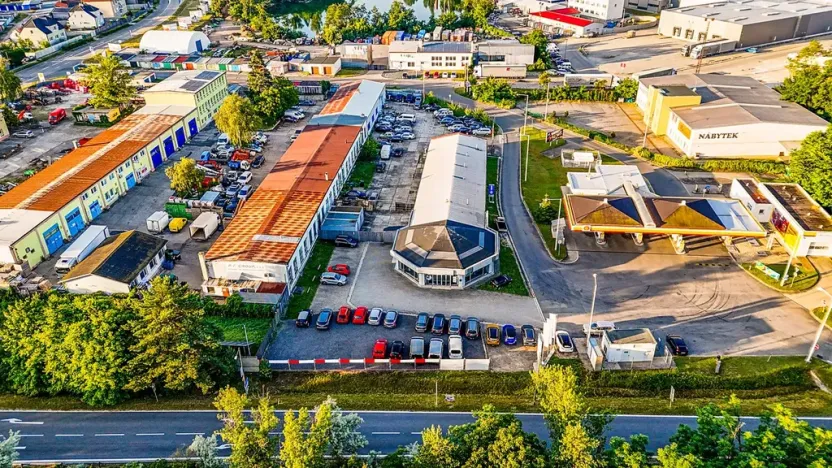 Prodej obchodního prostoru, Hodonín, Brněnská, 660 m2