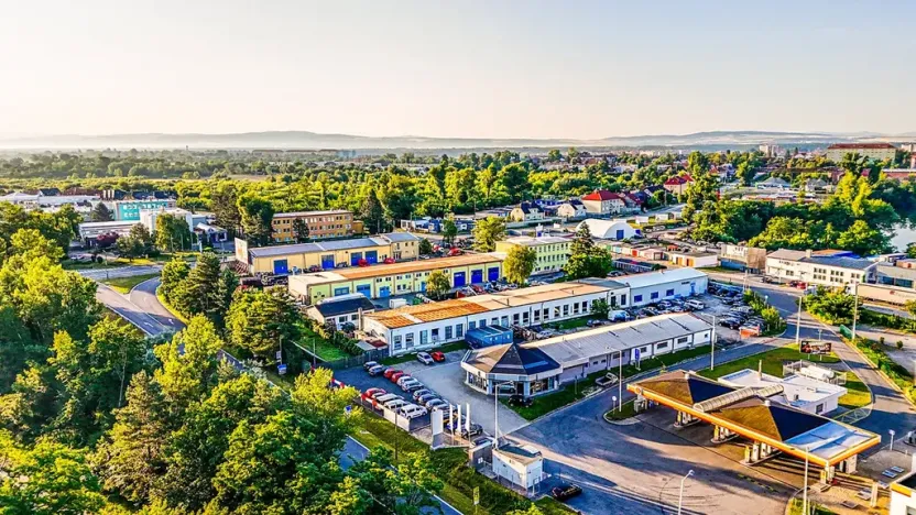 Prodej obchodního prostoru, Hodonín, Brněnská, 660 m2