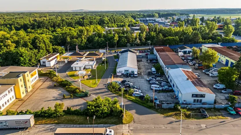 Prodej obchodního prostoru, Hodonín, Brněnská, 660 m2