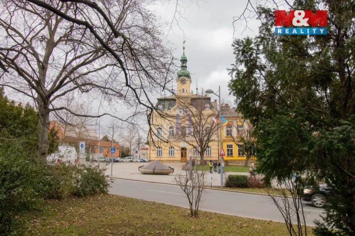 Pronájem bytu 2+kk, Čelákovice, náměstí 5. května, 60 m2