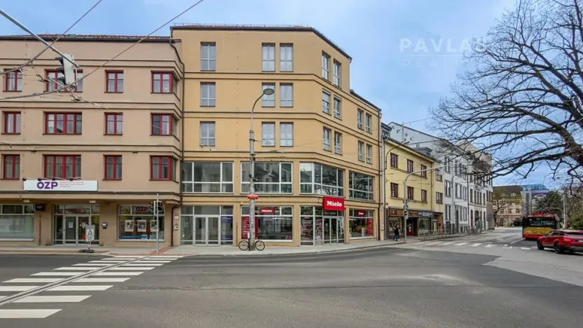 Pronájem bytu 1+1, České Budějovice, Rudolfovská tř., 71 m2