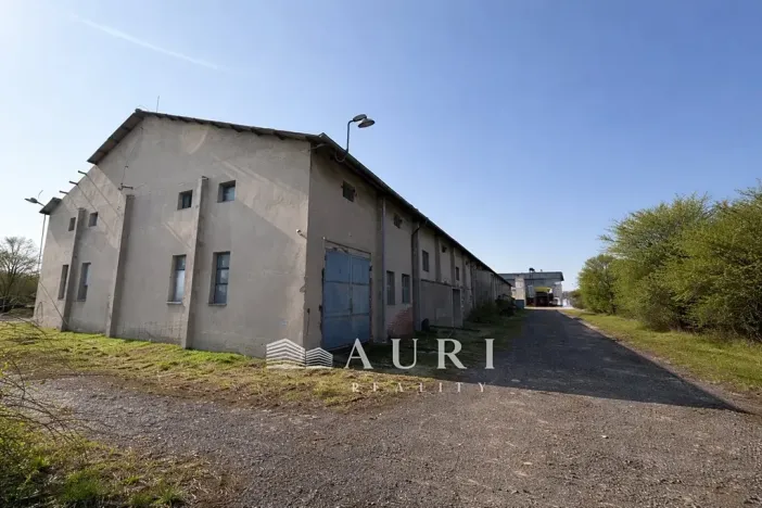 Prodej skladu, Žižice, 29845 m2