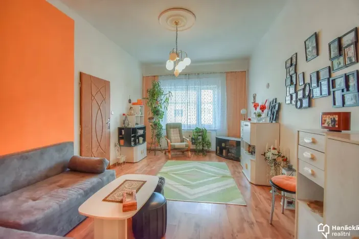 Prodej rodinného domu, Olomouc, Střední novosadská, 250 m2