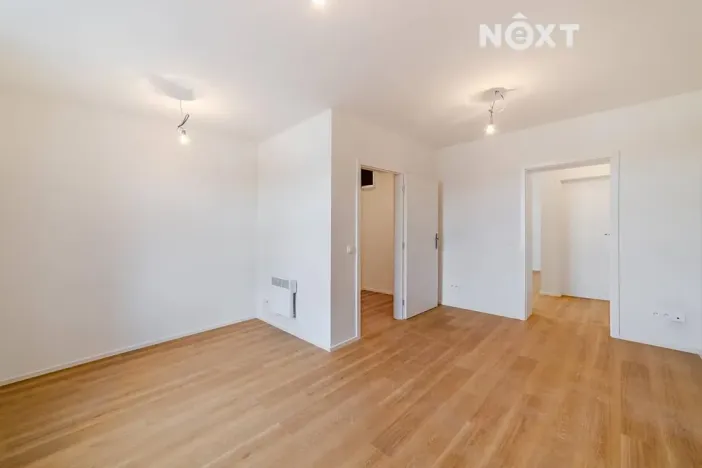 Prodej bytu 2+kk, Praha - Zbraslav, Elišky Přemyslovny, 39 m2