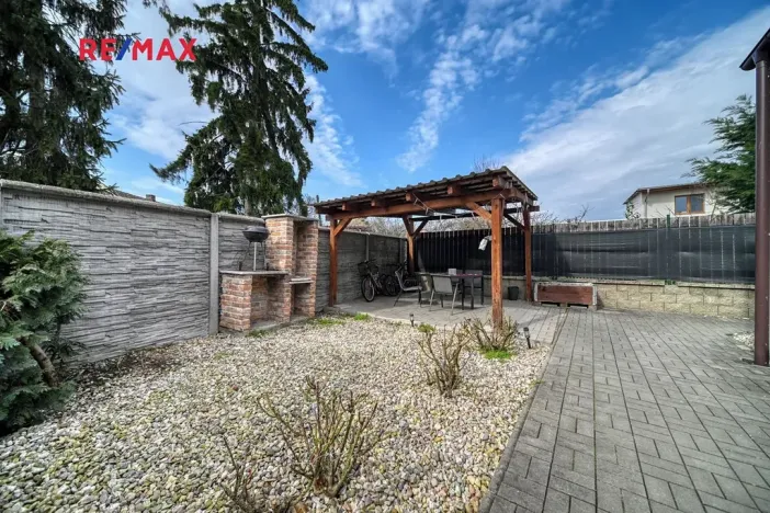 Pronájem bytu 1+kk, Poděbrady, Za Mlékárnou, 30 m2