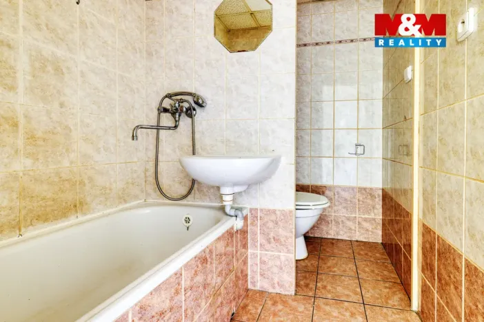 Pronájem bytu 1+kk, Nové Sedlo, Sadová, 20 m2