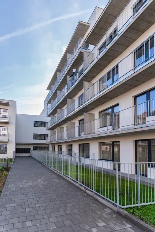 Pronájem bytu 1+kk, Brno - Zábrdovice, Spolková, 38 m2