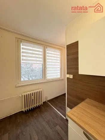 Pronájem bytu 3+1, Klášterec nad Ohří, Školní, 66 m2