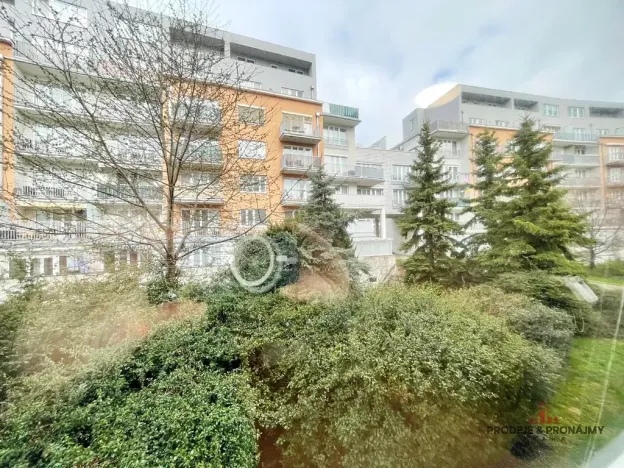 Pronájem bytu 2+kk, Praha - Strašnice, Janýrova, 50 m2