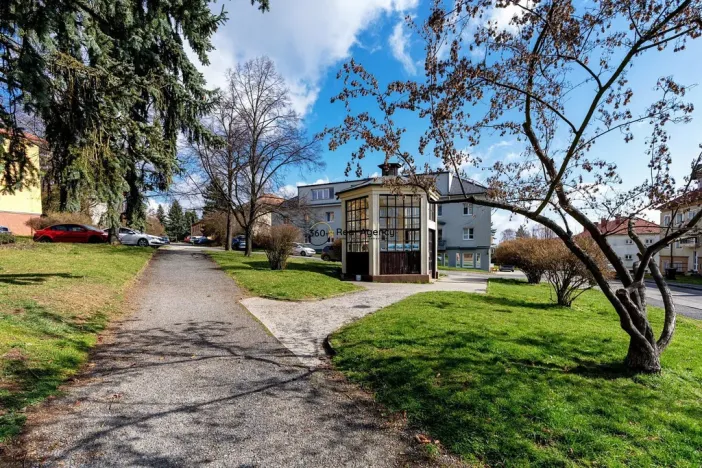 Prodej bytu 2+1, Mníšek pod Brdy, 5. května, 60 m2