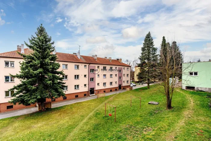 Prodej bytu 2+1, Mníšek pod Brdy, 5. května, 60 m2
