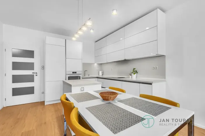 Pronájem bytu 2+kk, Týniště nad Orlicí, T. G. Masaryka, 64 m2