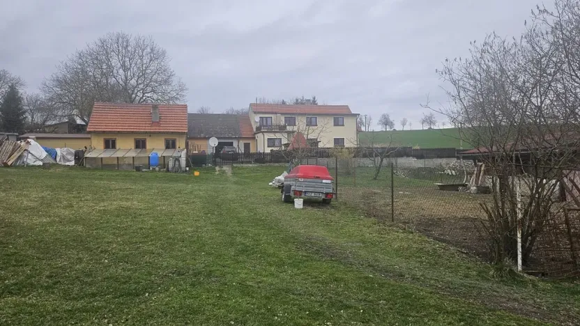 Prodej pozemku, Mezno - Stupčice, 2413 m2