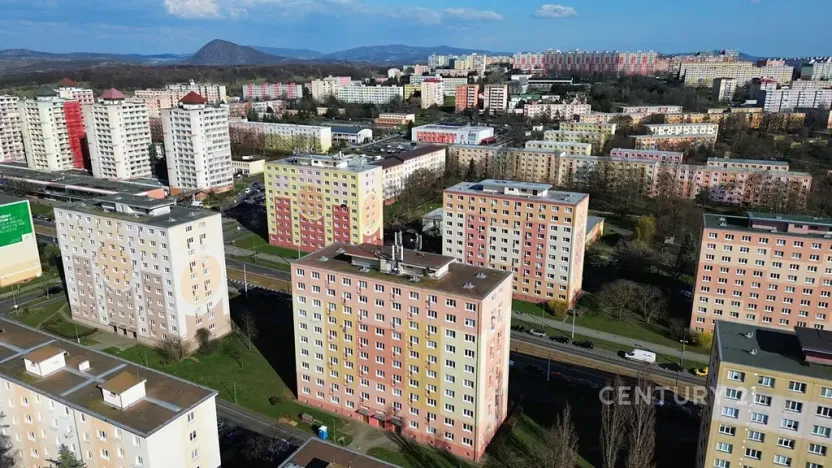 Pronájem bytu 1+1, Most, Jaroslava Vrchlického, 34 m2