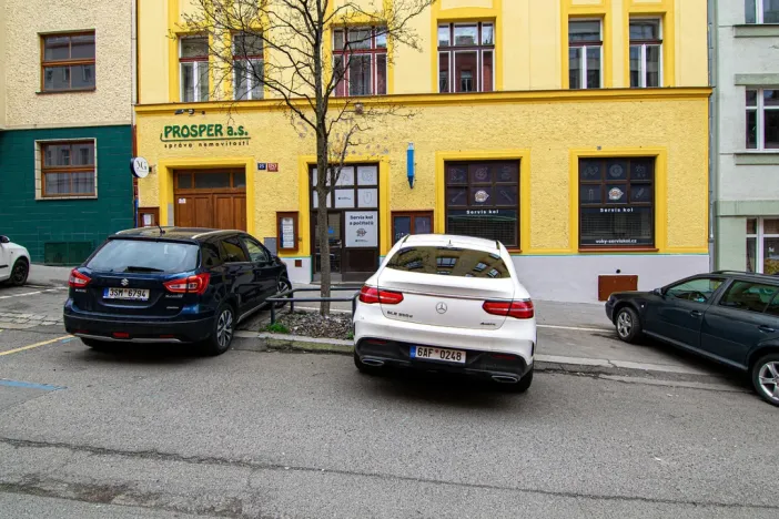 Pronájem obchodního prostoru, Praha - Žižkov, Sudoměřská, 104 m2