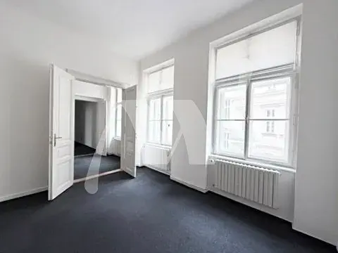 Pronájem kanceláře, Praha - Nové Město, Lazarská, 120 m2