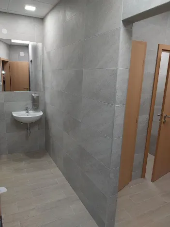 Pronájem kanceláře, Brno, Heršpická, 692 m2