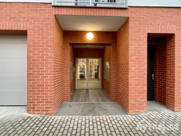 Pronájem bytu 1+kk, Hranice - Hranice I-Město, Jiřího z Poděbrad, 27 m2