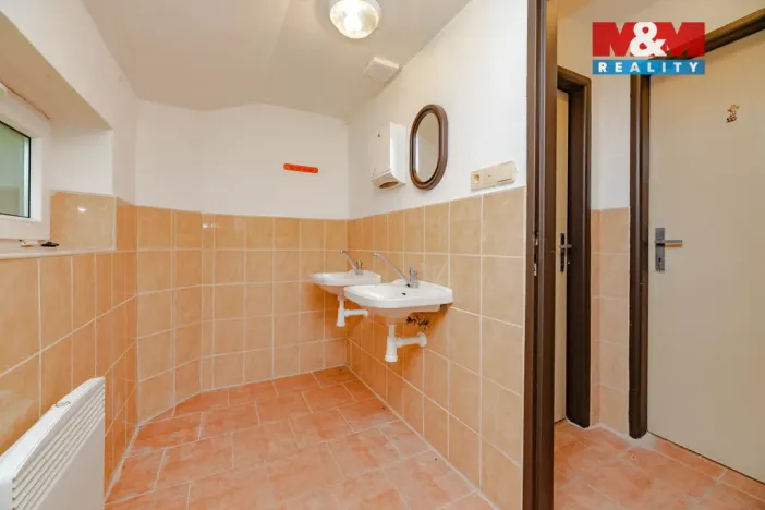 Prodej ubytování, Rokytnice v Orlických horách, 386 m2