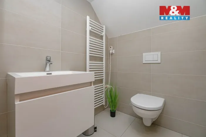 Prodej rodinného domu, Rokytnice v Orlických horách, 386 m2