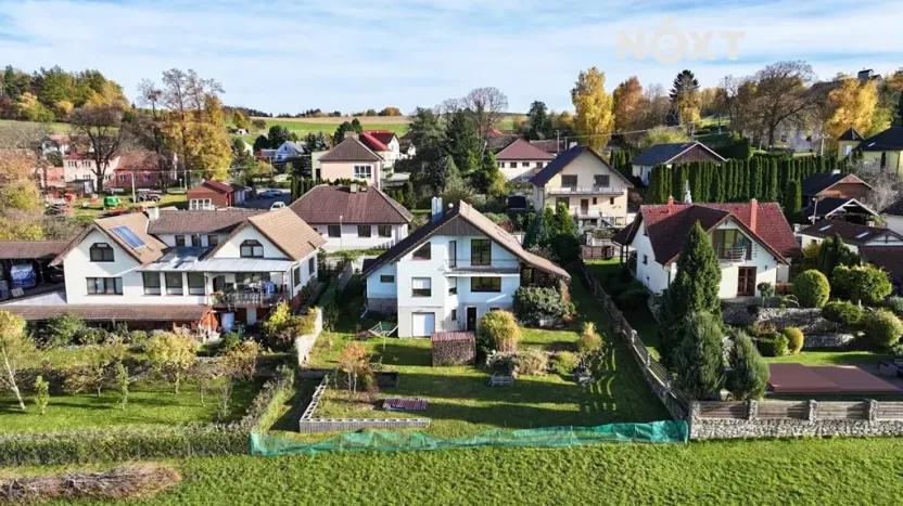 Prodej rodinného domu, Radenín, 276 m2