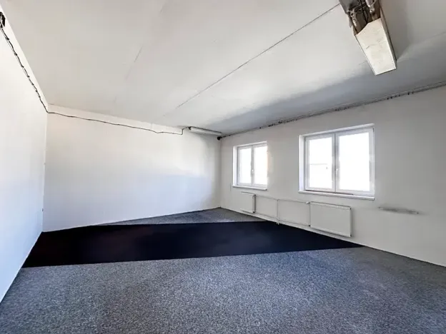 Pronájem kanceláře, Valašské Meziříčí, 170 m2