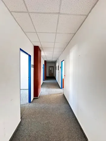 Pronájem kanceláře, Valašské Meziříčí, 170 m2