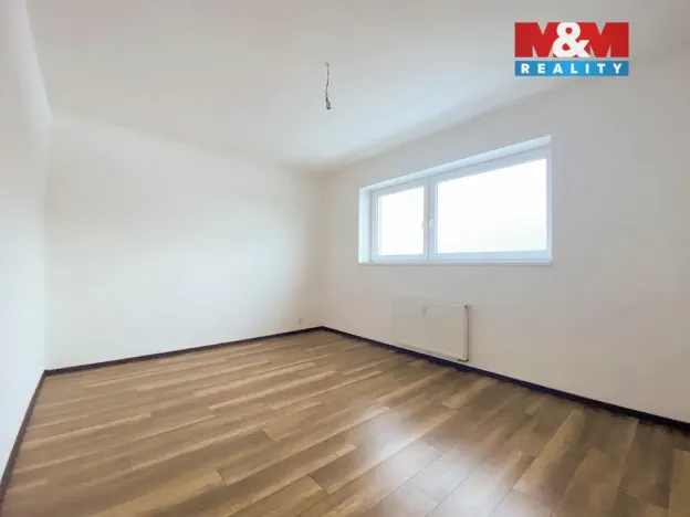 Pronájem bytu 2+kk, Lovosice, Osvoboditelů, 63 m2