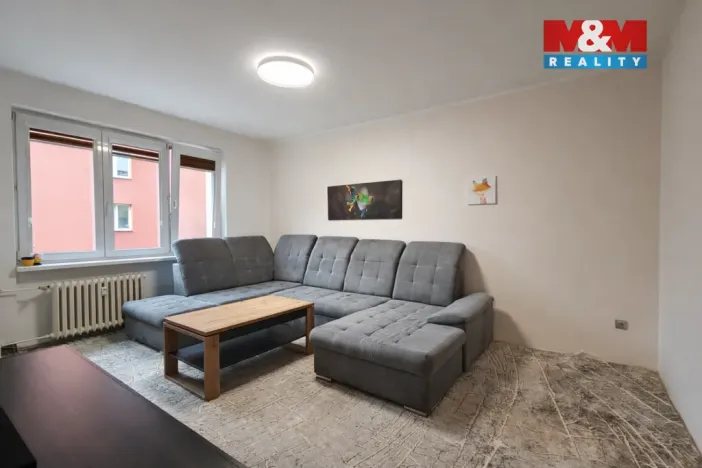 Pronájem bytu 2+1, Ostrava - Poruba, Čkalovova, 58 m2