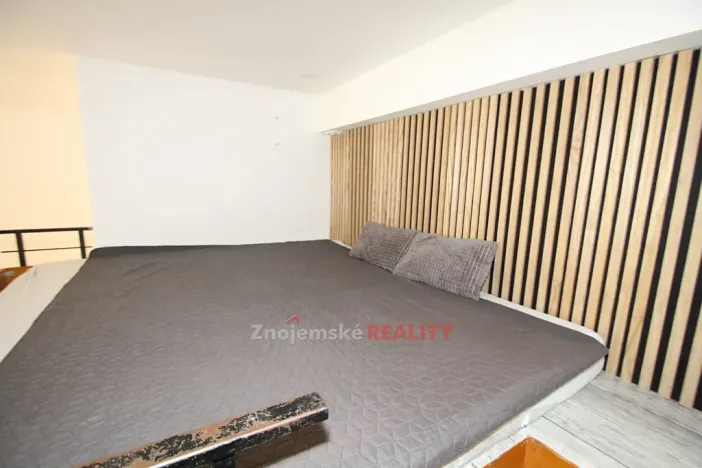 Pronájem bytu 1+1, Znojmo, Čermákova, 39 m2