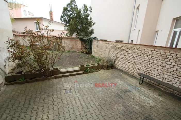 Pronájem bytu 1+1, Znojmo, Čermákova, 39 m2