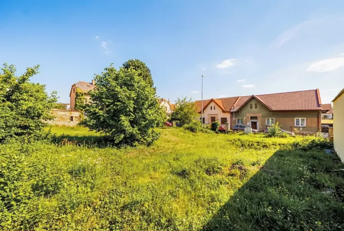 Prodej pozemku pro bydlení, Praha - Hloubětín, Mochovská, 901 m2