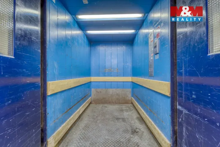 Pronájem obchodního prostoru, Plzeň - Východní Předměstí, Americká, 1603 m2