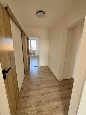 Pronájem bytu 3+1, Praha - Troja, Krynická, 72 m2