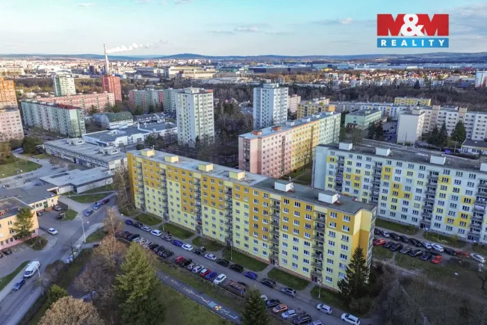 Pronájem bytu 3+1, Plzeň - Skvrňany, Macháčkova, 70 m2