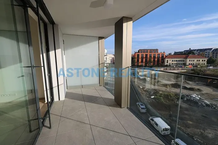 Pronájem bytu 1+kk, Praha - Žižkov, Šrámkové, 43 m2