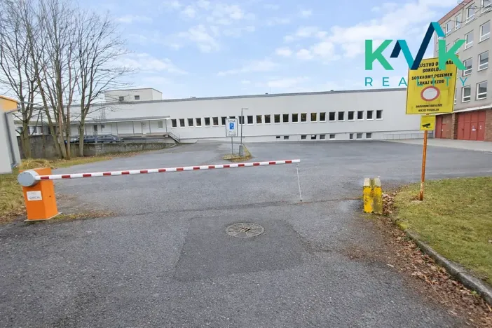 Pronájem skladu, Sokolov, Karla Havlíčka Borovského, 100 m2