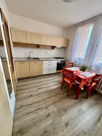 Pronájem bytu 1+1, Praha - Záběhlice, Jabloňová, 27 m2