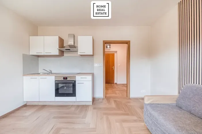 Pronájem bytu 1+kk, Mariánské Lázně, třída Vítězství, 22 m2