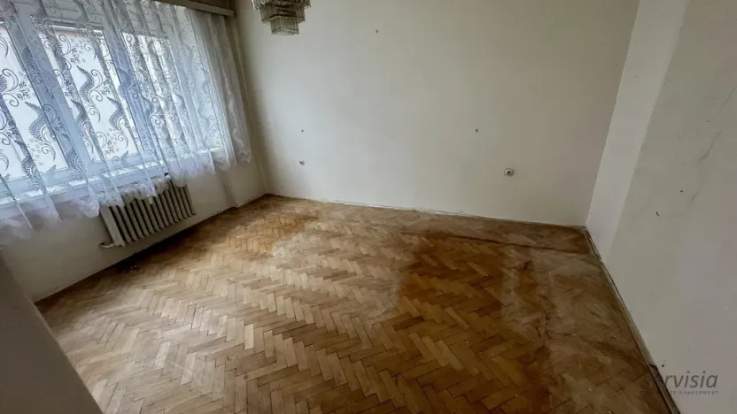 Prodej bytu 3+1, Pardubice - Zelené Předměstí, Sladkovského, 77 m2